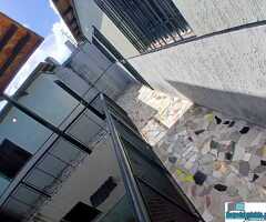 Casa tipo posada o para alquilar con 11 habitaciones independientes en La Guardia - 11/20