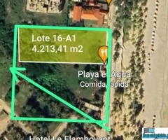 Terreno en Playa El Agua con salida al mar